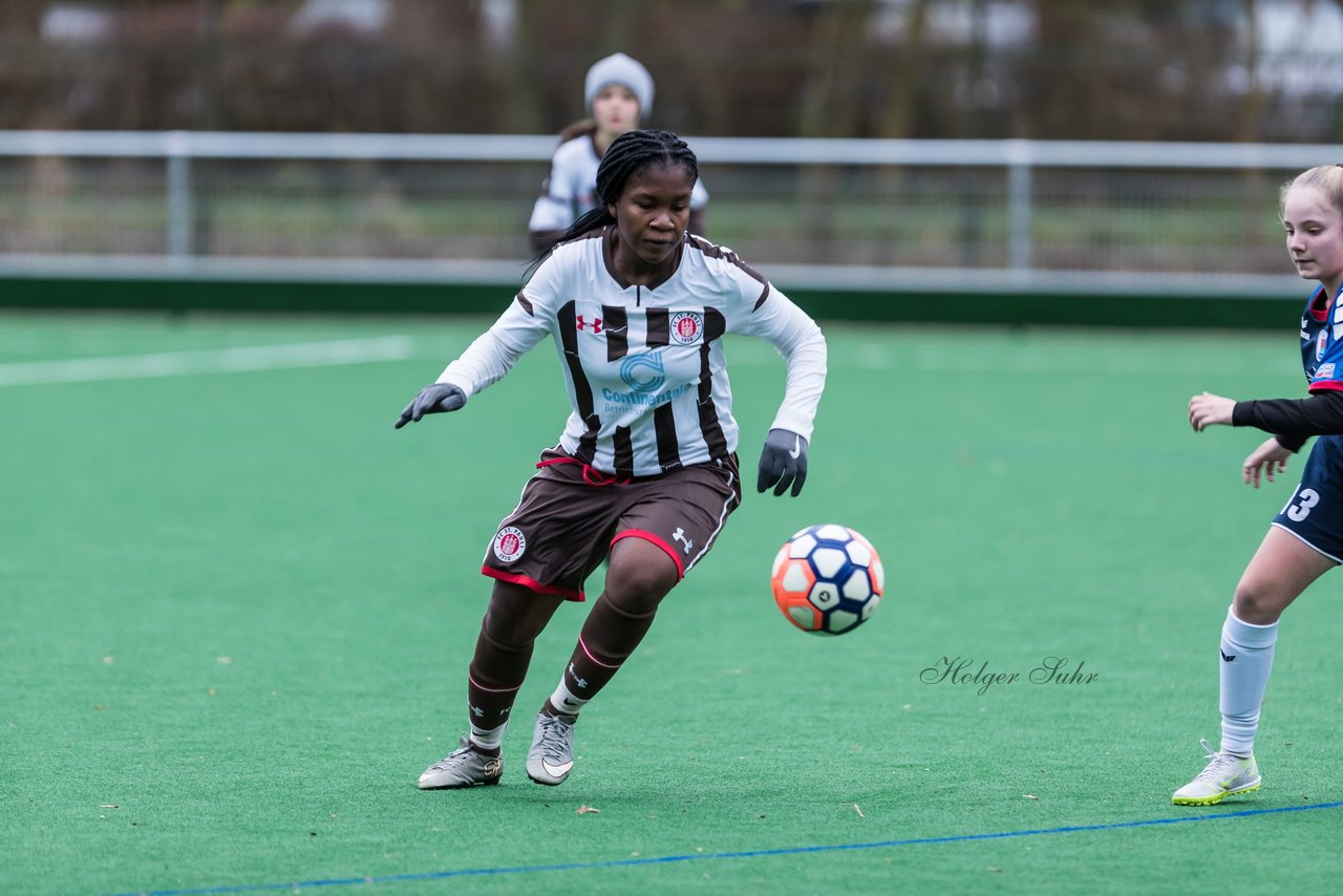 Bild 126 - wBJ VfL Pinneberg - St. Pauli : Ergebnis: 7:0 (Abbruch)